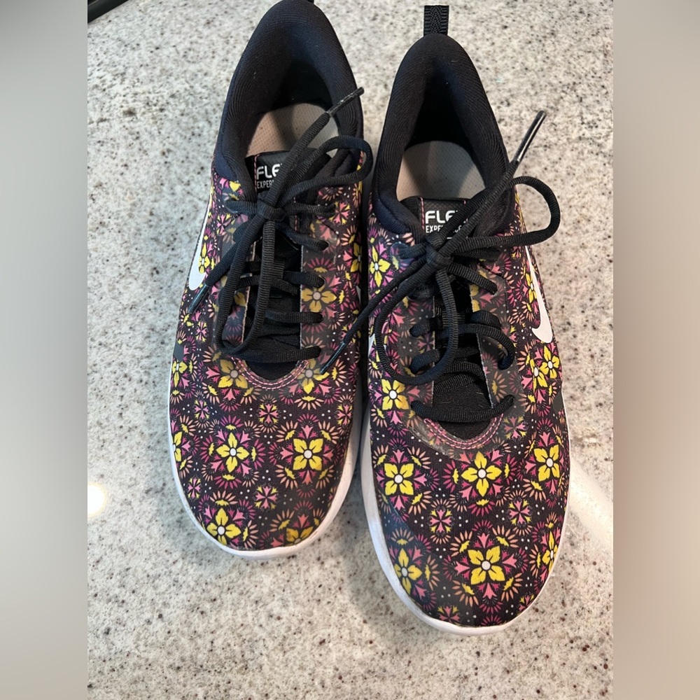 Nike Flex Ladies Shoes Size 6.5 - Picture 7 of 11